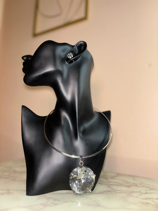 Chandelier Drop Necklace